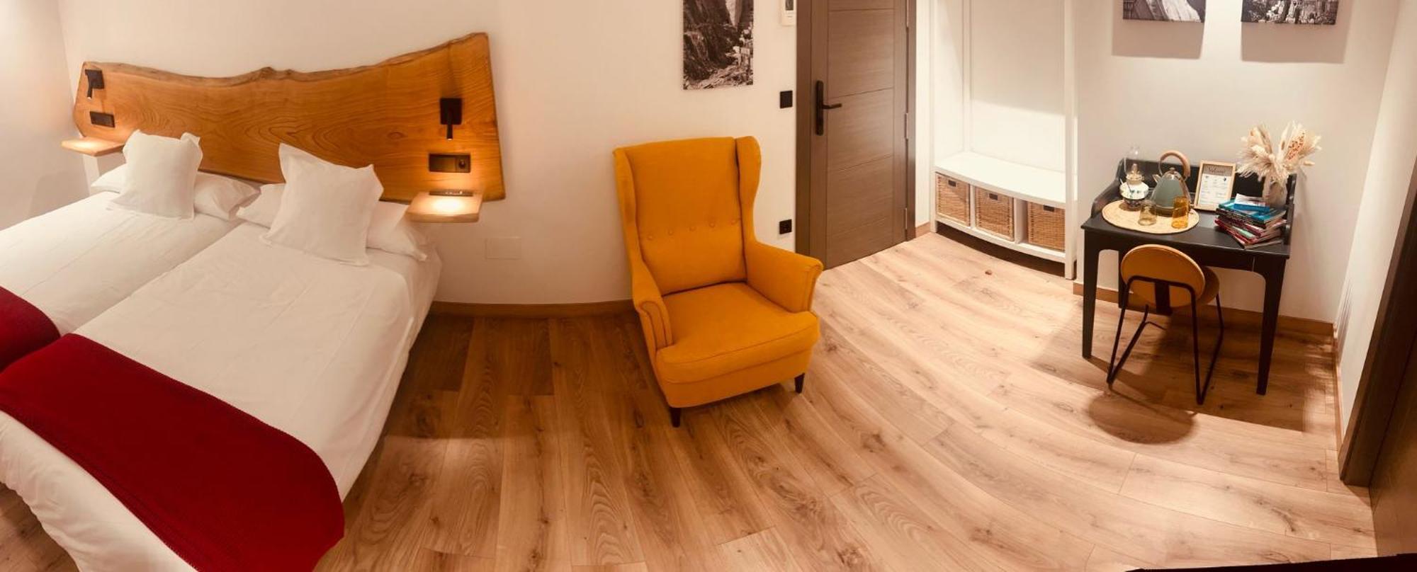 A Reigada Hotel Restaurante Grandas de Salime Ngoại thất bức ảnh