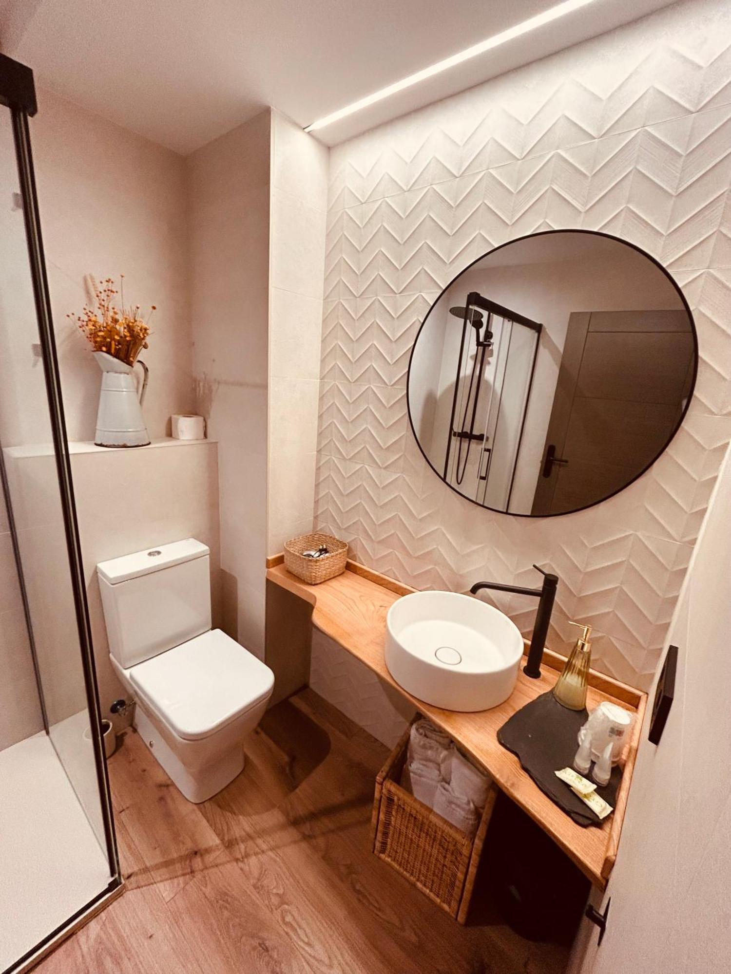A Reigada Hotel Restaurante Grandas de Salime Ngoại thất bức ảnh